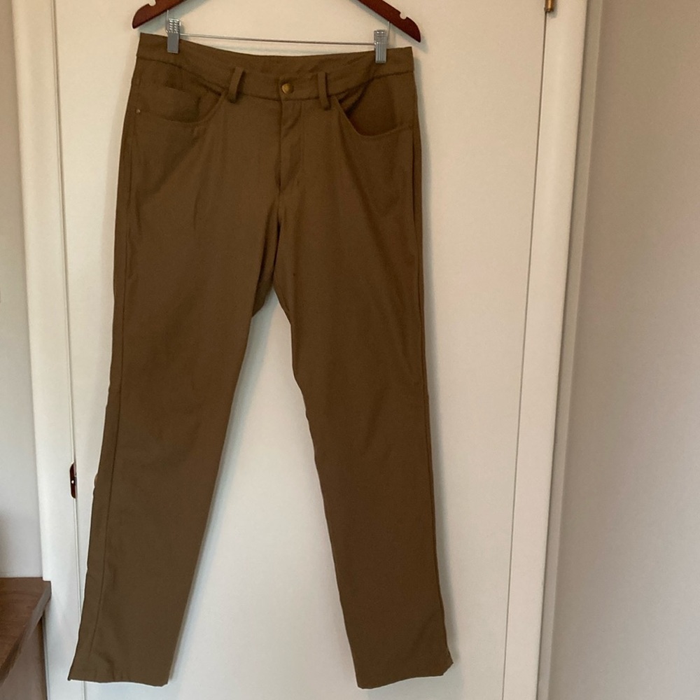 Men's Tan Pants